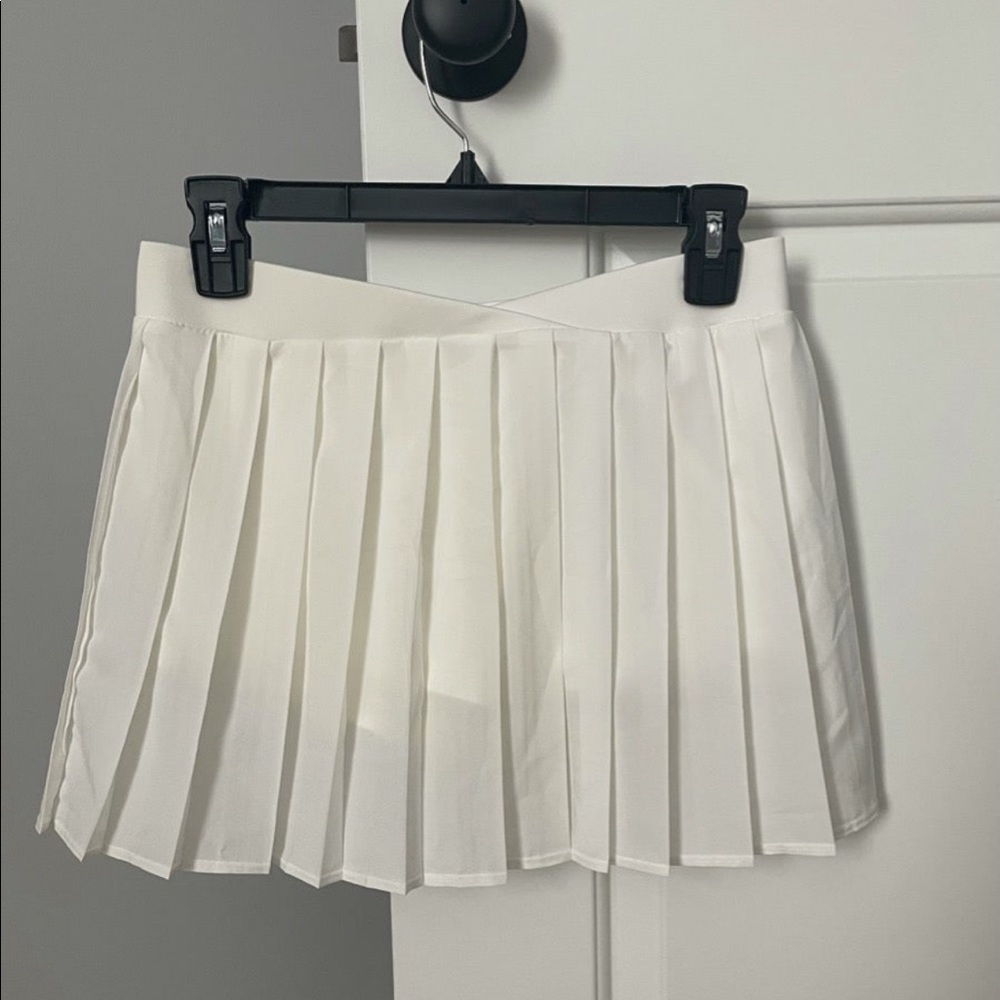 Frankies Bikinis Windy Tennis Skort ✨NWT
